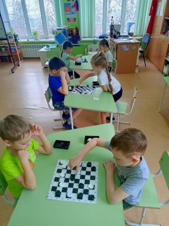 Шашечный турнир Шашечный турнир.